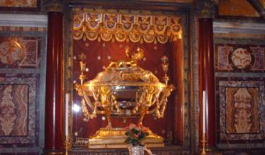 Wood of Christ’s manger rests at Rome’s St. Mary Major, ‘Bethlehem of the West’