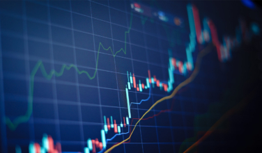 US economy posts its strongest growth in nearly two years